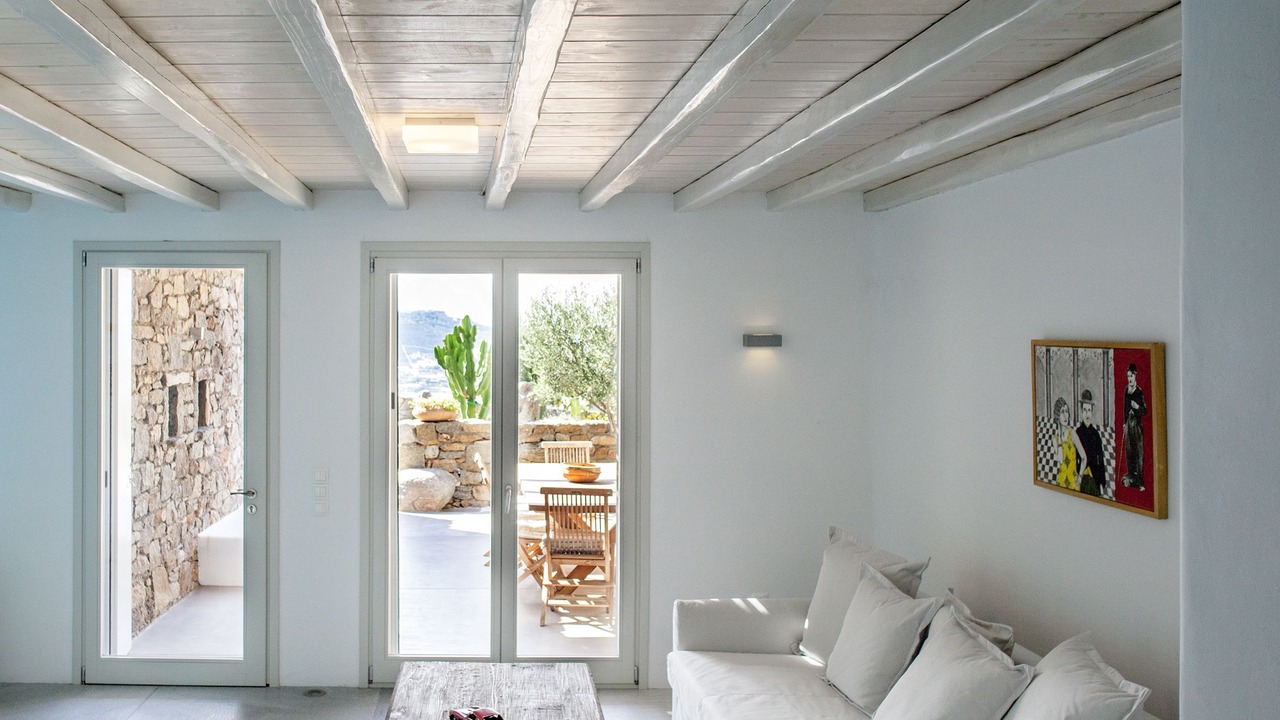 Photo of Livingroom in Ornos