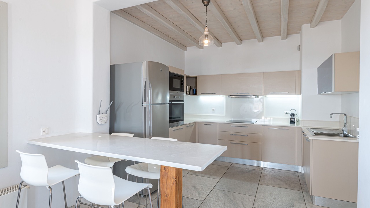 Photo of Kitchen in Ornos