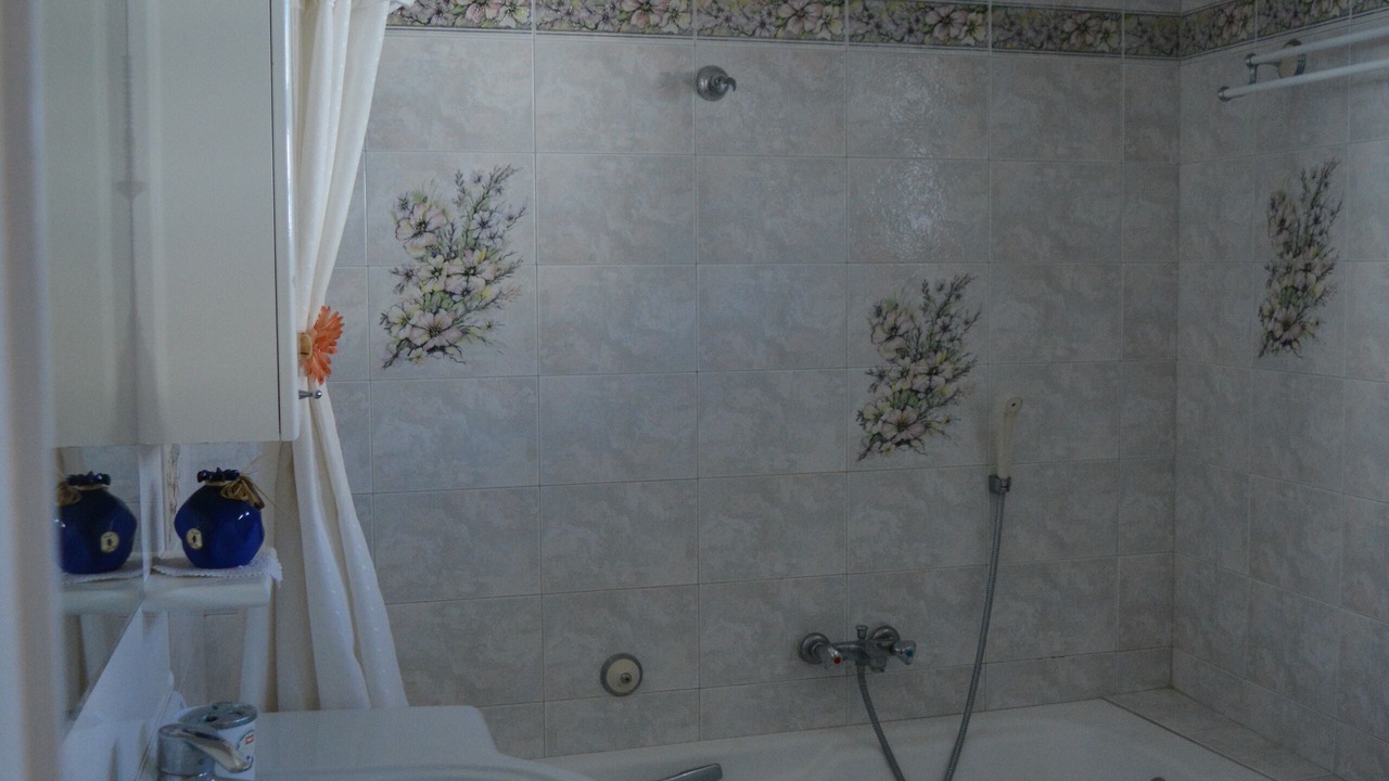 Photo of Bathroom in Alykes