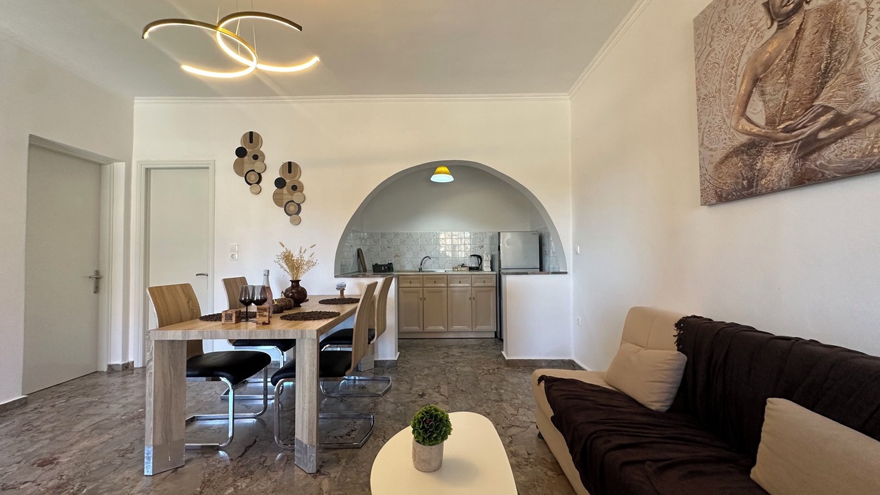 Photo of Kitchen in Agios Stefanos Avliotes