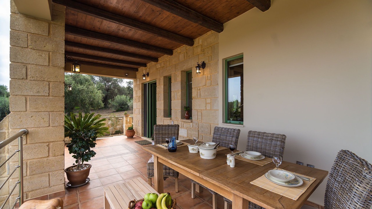 Photo of Outdoor in Gerani