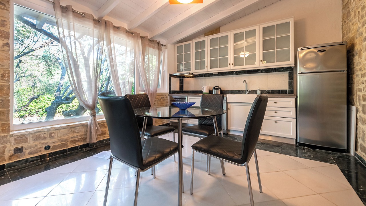 Photo of Kitchen in Elia