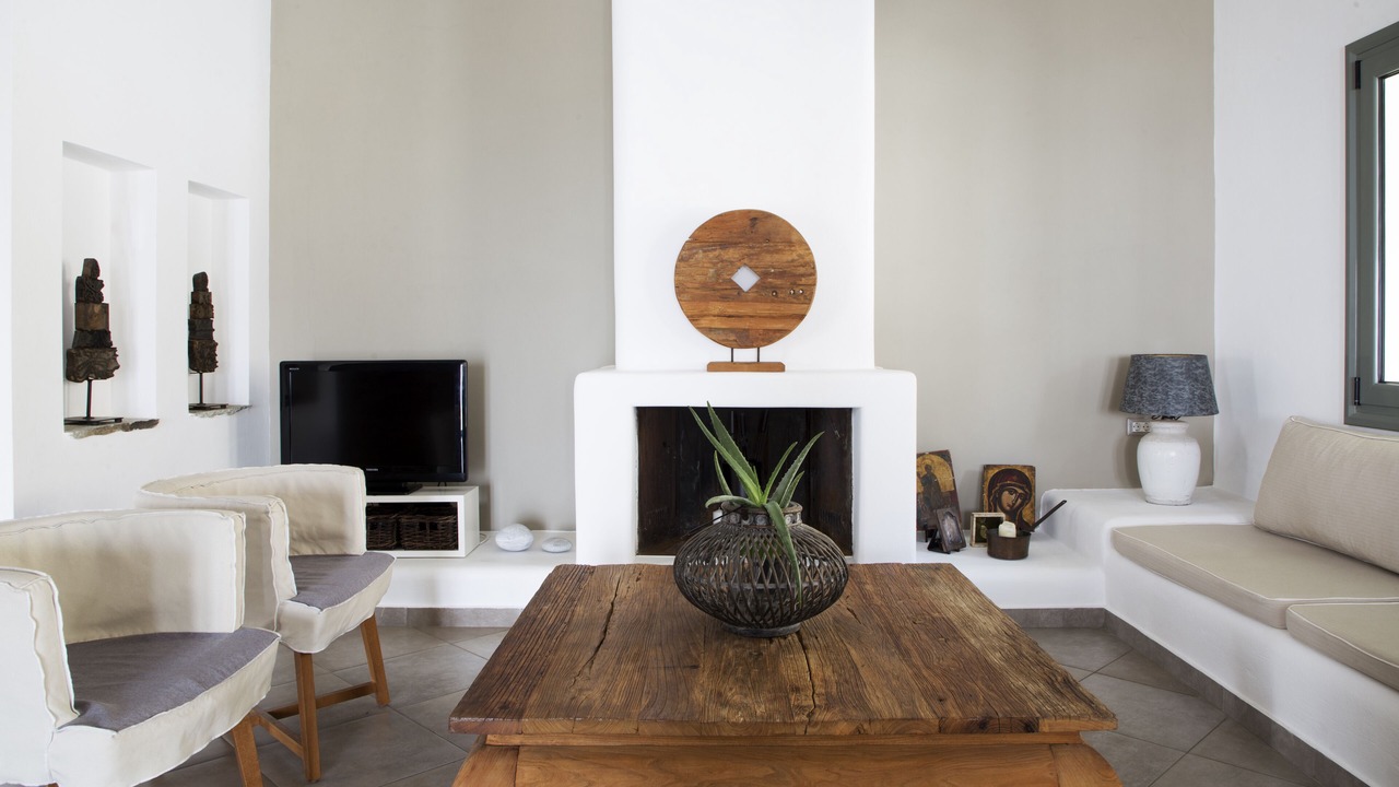 Photo of Livingroom in Andros