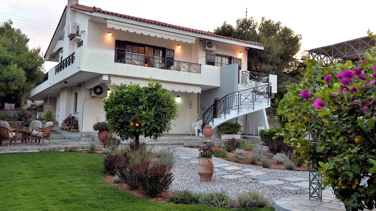 Photo of Outdoor in Isthmia