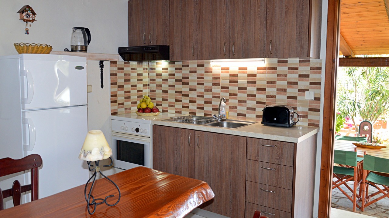 Photo of Kitchen in Makrys Tichos