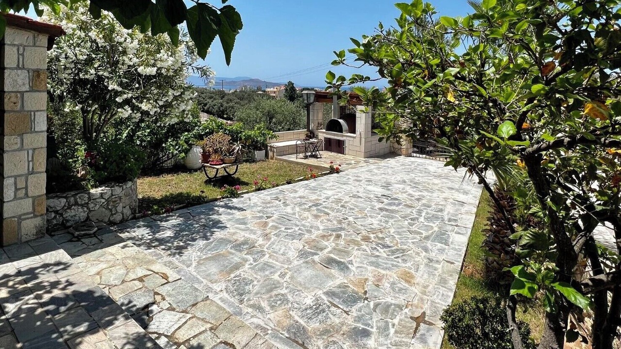 Photo of Patio Balcony in Makrys Tichos