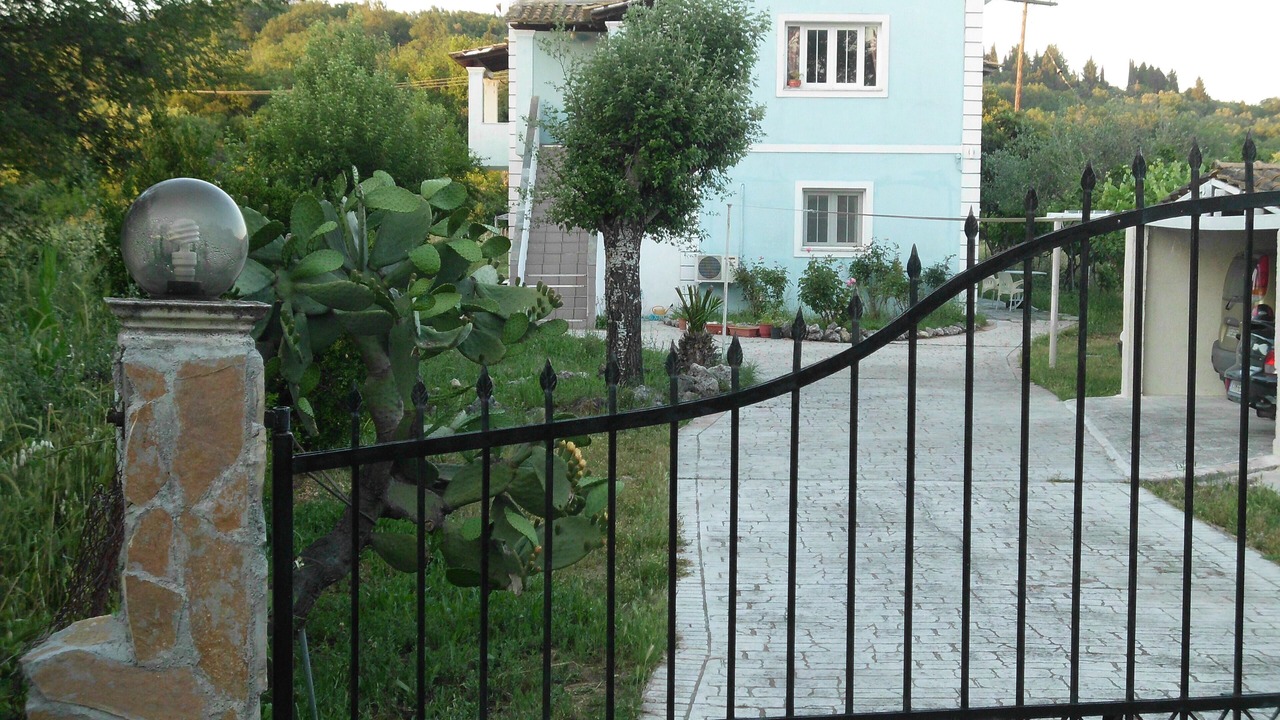 Photo of Outdoor in Doukades