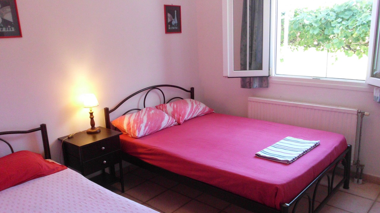 Photo of Bedroom in Doukades