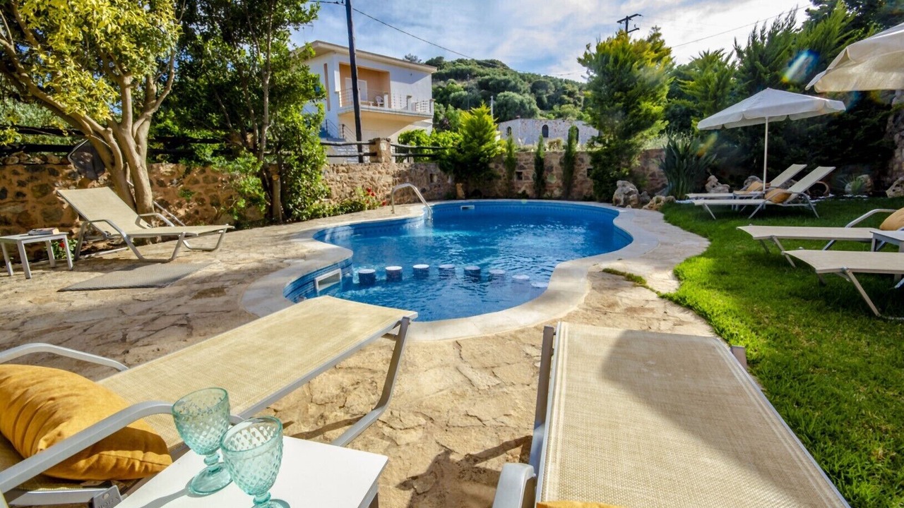 Photo of Outdoor in Astratigos