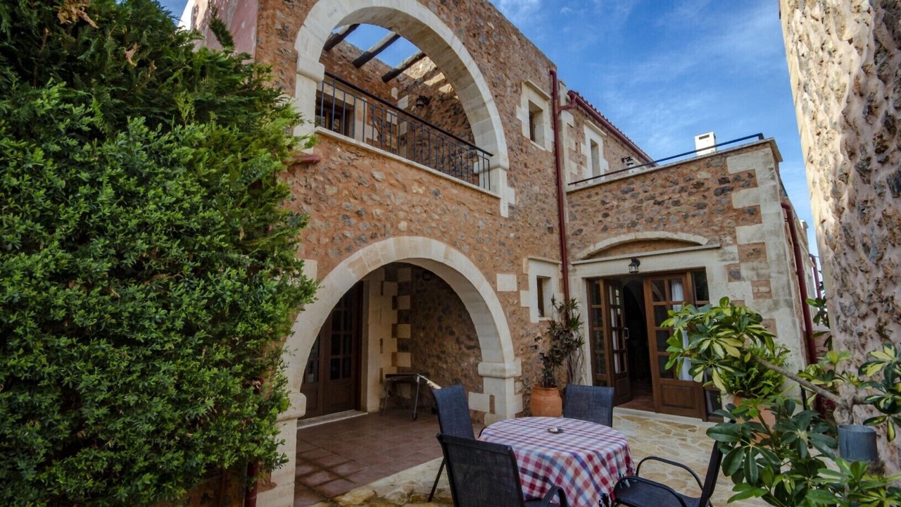 Photo of Outdoor in Astratigos