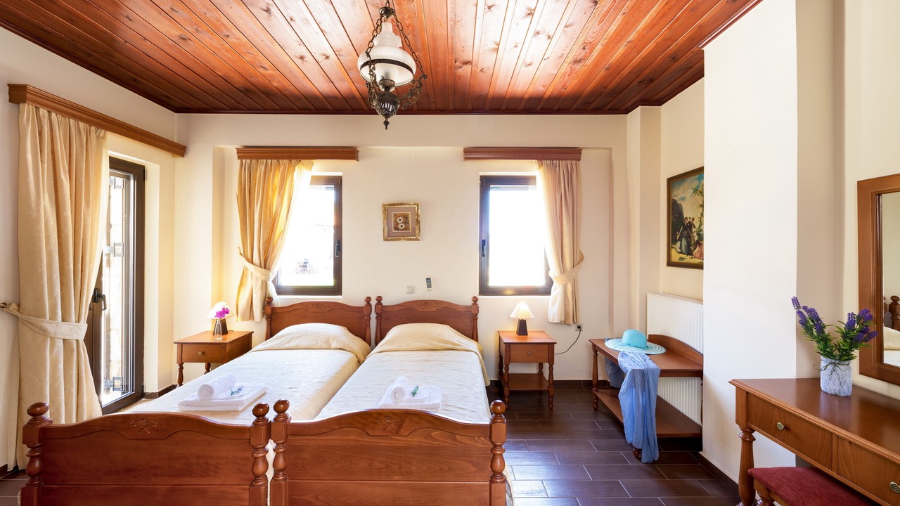 Photo of Bedroom in Polemarchi