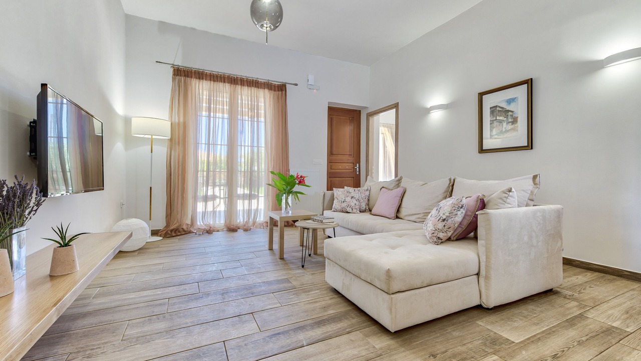 Photo of Livingroom in Pigadhakia