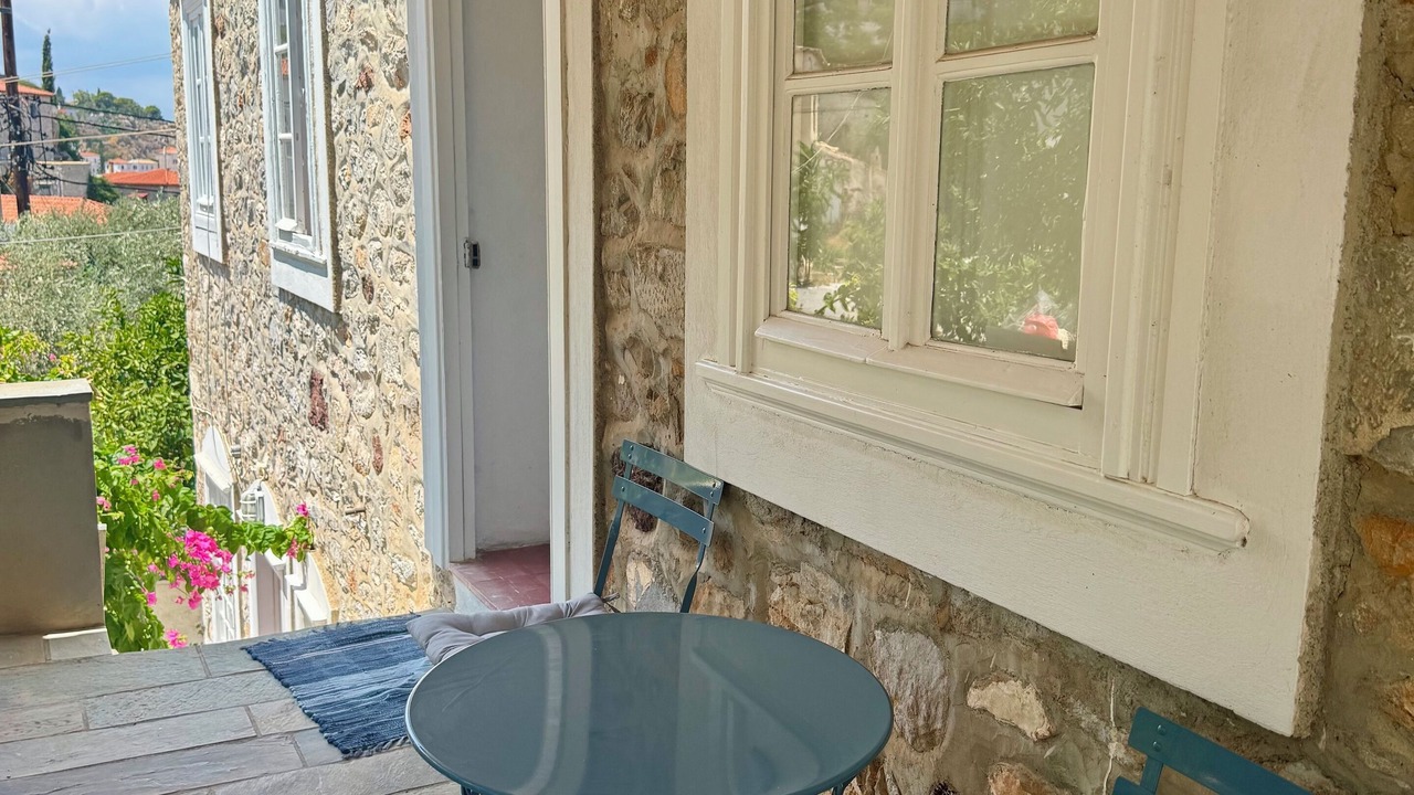 Photo of Patio Balcony in Hydra