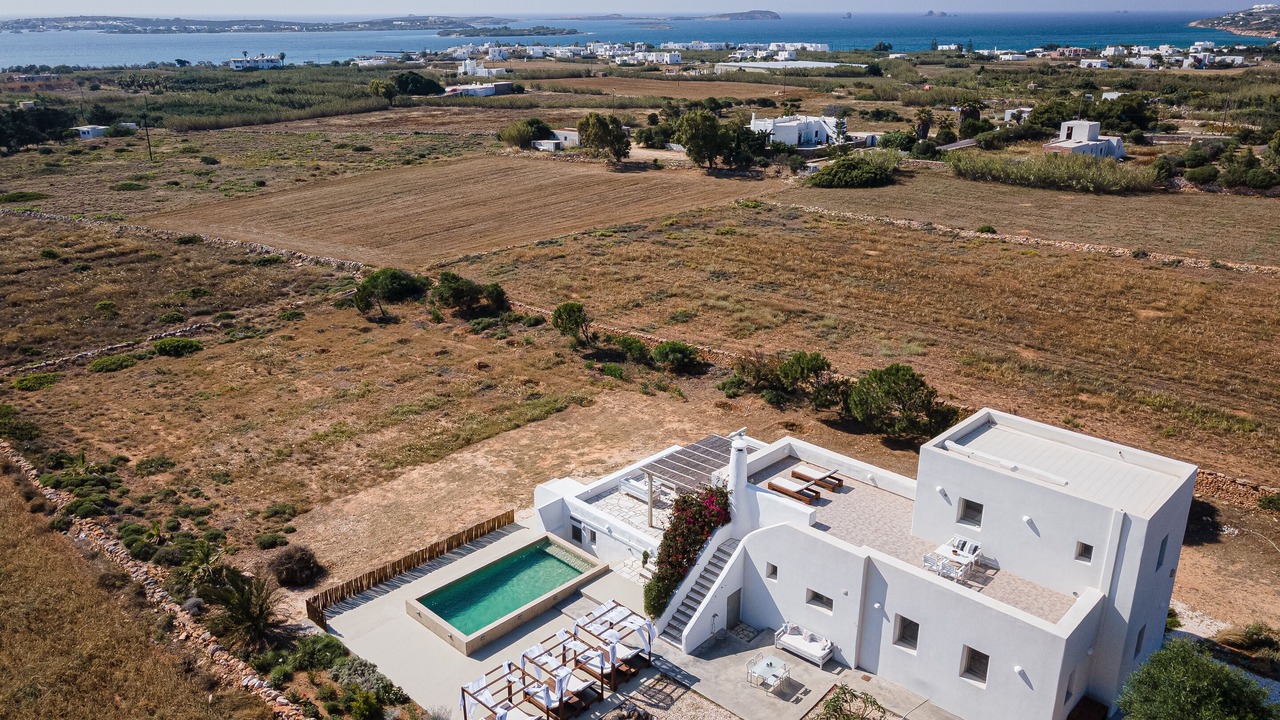 Photo of Outdoor in Paros