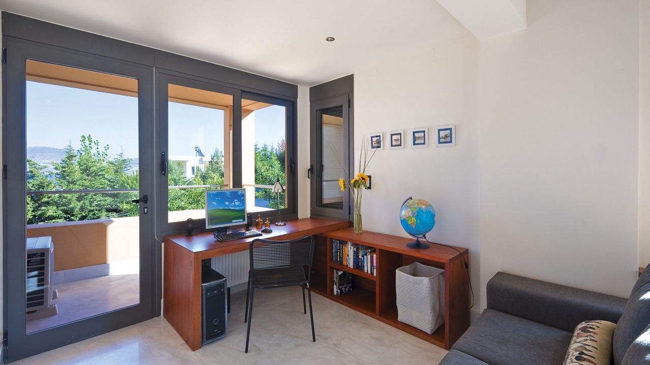 Photo of Livingroom in Marathi