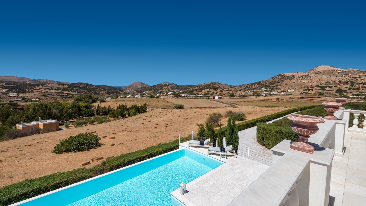 Photo of Outdoor in Mesaria