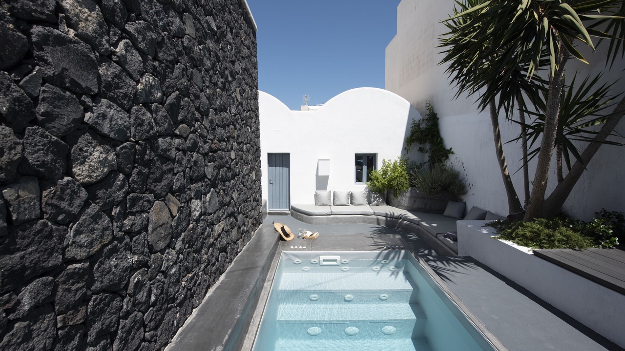 Photo of Outdoor in Fira