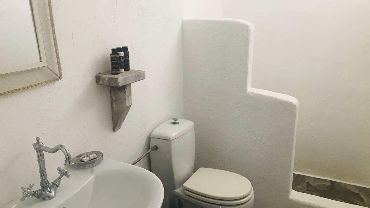 Photo of Bathroom in Paros