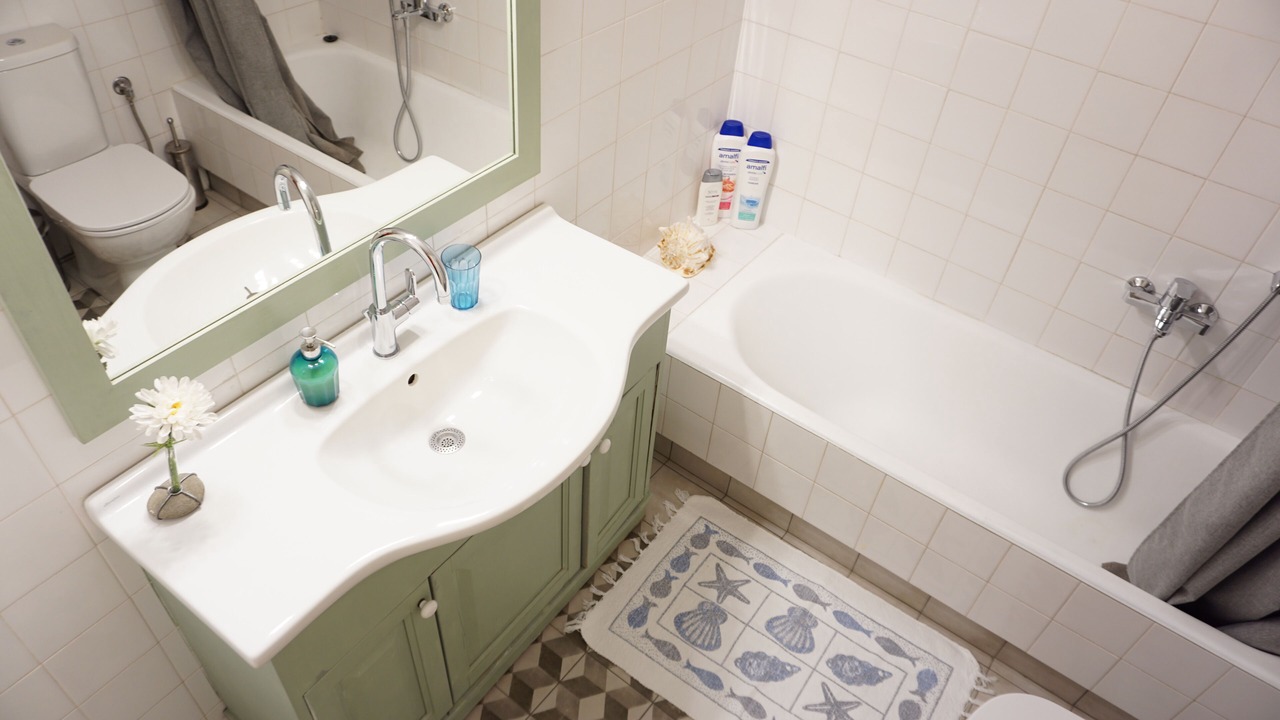 Photo of Bathroom in Plaka