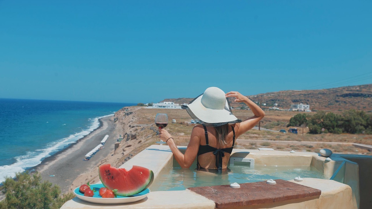 Photo of Outdoor in Kamari