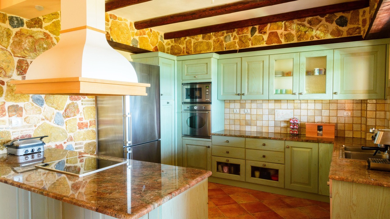 Photo of Kitchen in Karystos