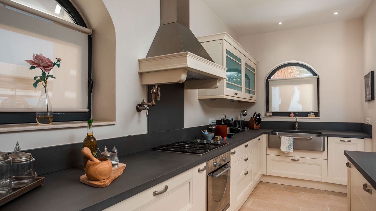Photo of Kitchen in Prassonissi