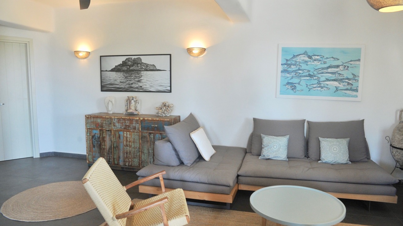 Photo of Livingroom in Maragas