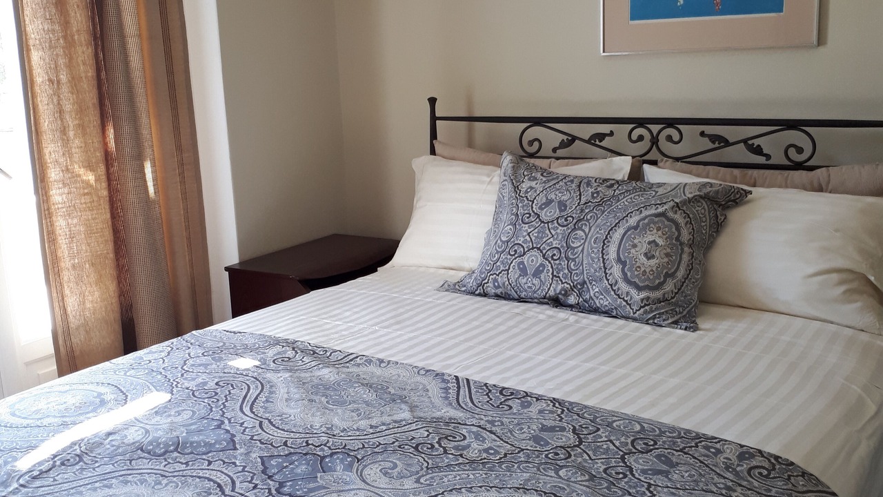 Photo of Bedroom in Ampelas