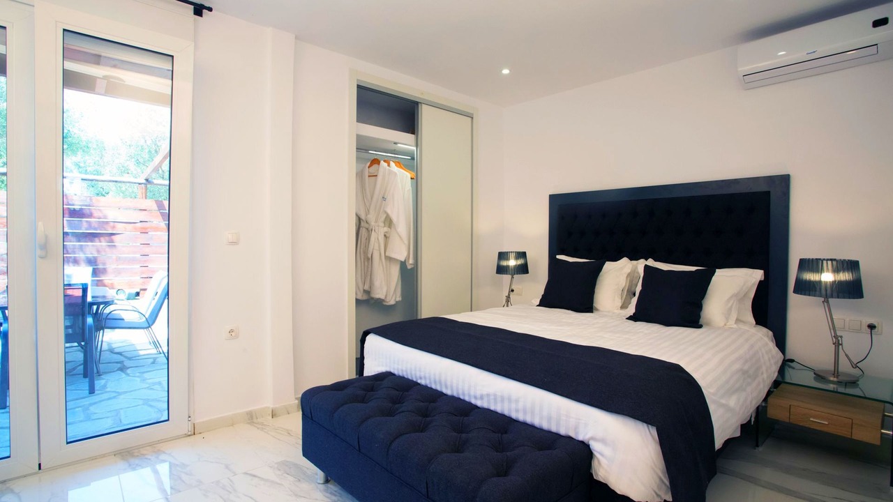 Photo of Bedroom in Sithonia