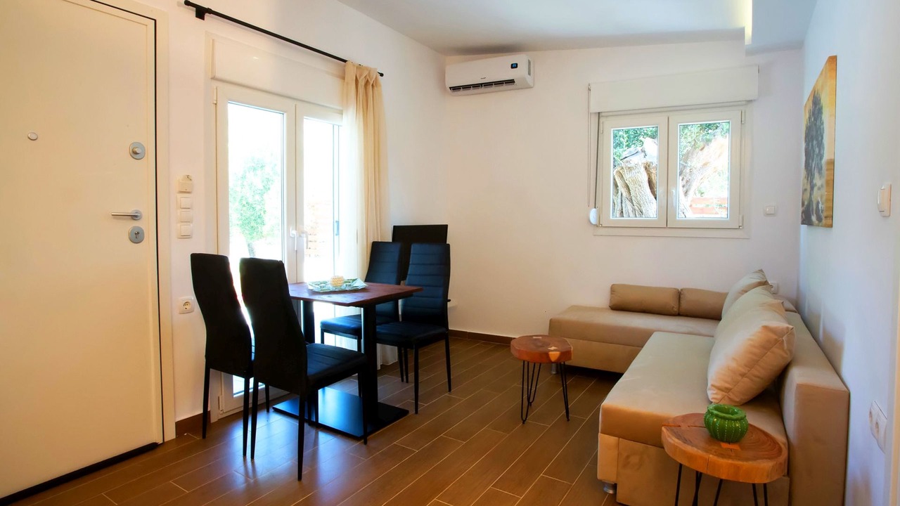 Photo of Livingroom in Sithonia