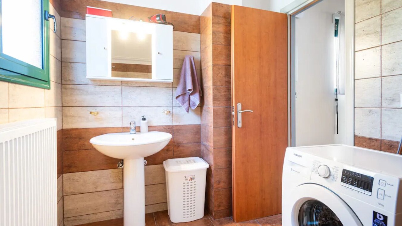 Photo of Bathroom in Nea Tirintha