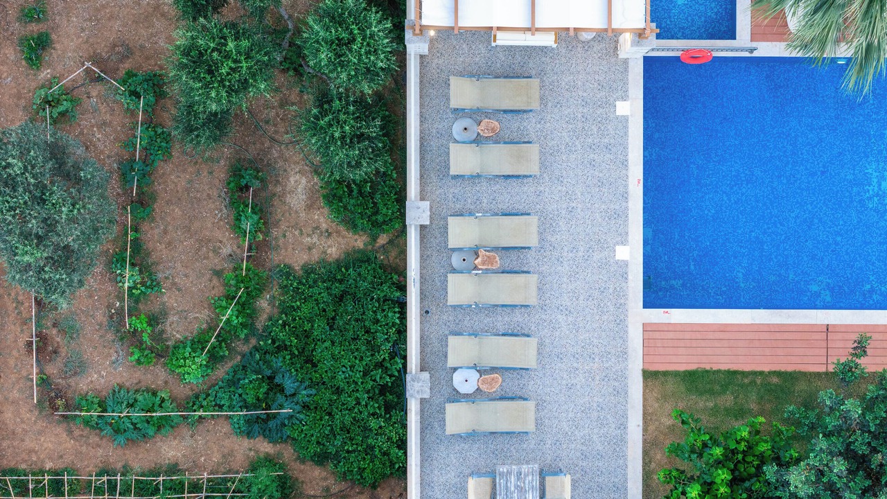 Photo of Outdoor in Roussospiti