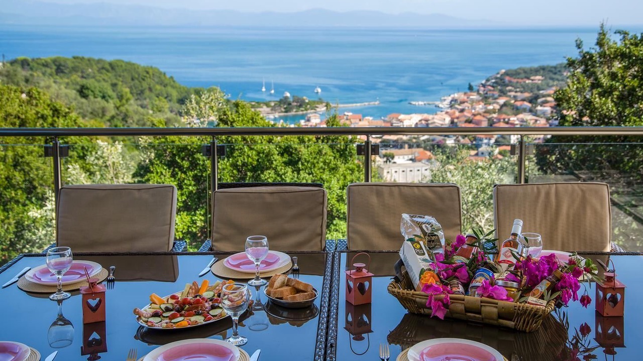 Photo of Outdoor in Gaios