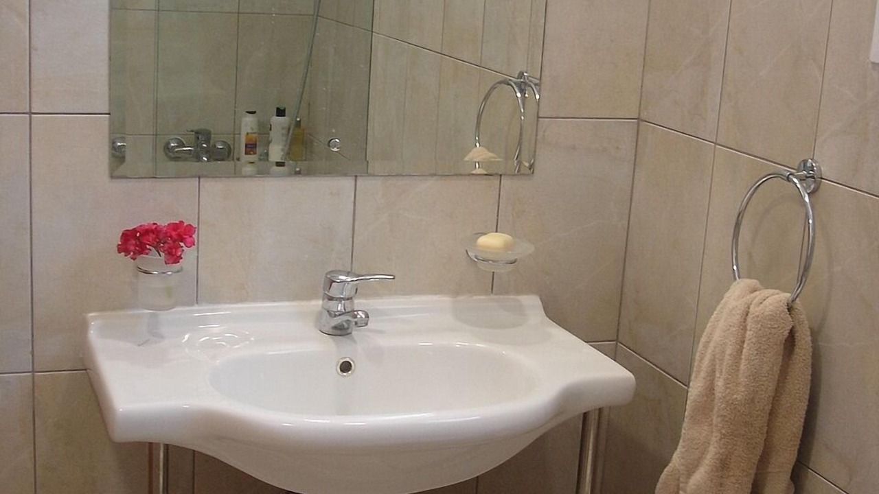 Photo of Bathroom in Thiramonas