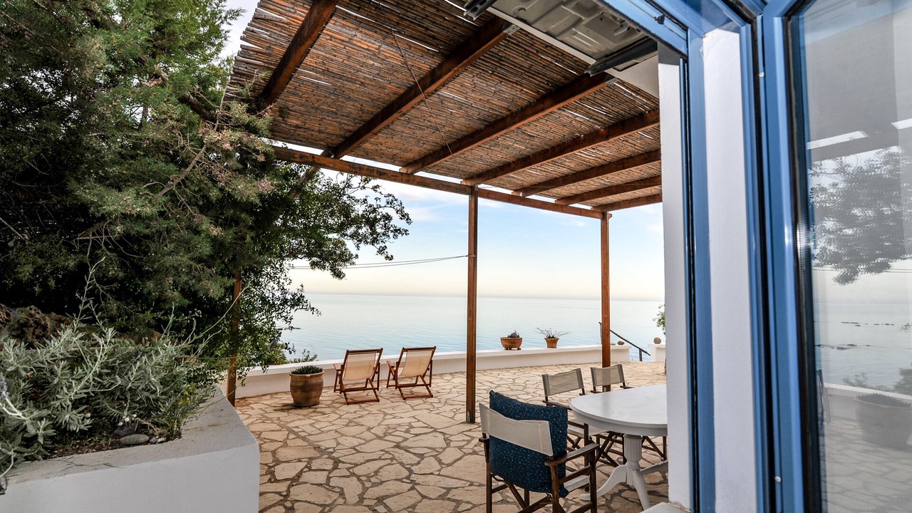 Photo of Outdoor in Minoa Pediada