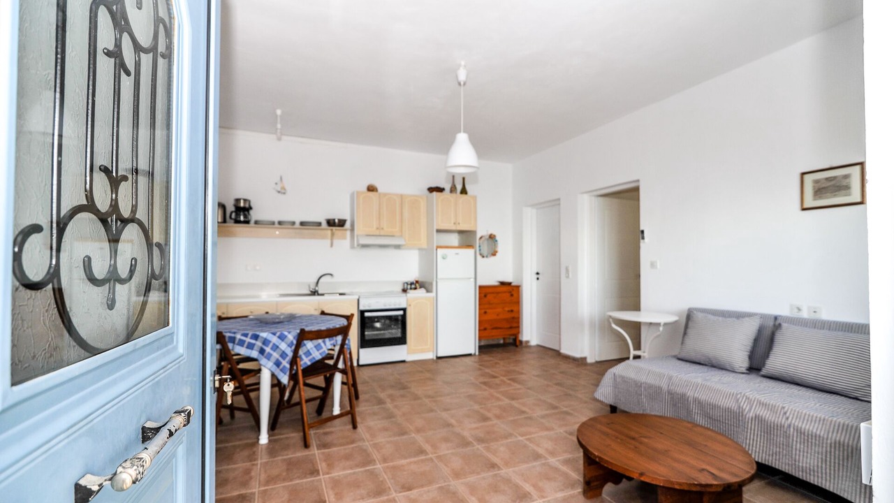 Photo of Livingroom in Minoa Pediada