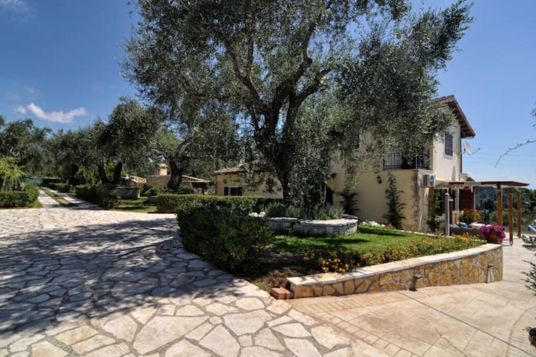 Photo of Outdoor in Poulades