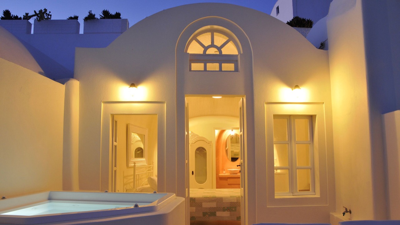 Photo of Others in Oia