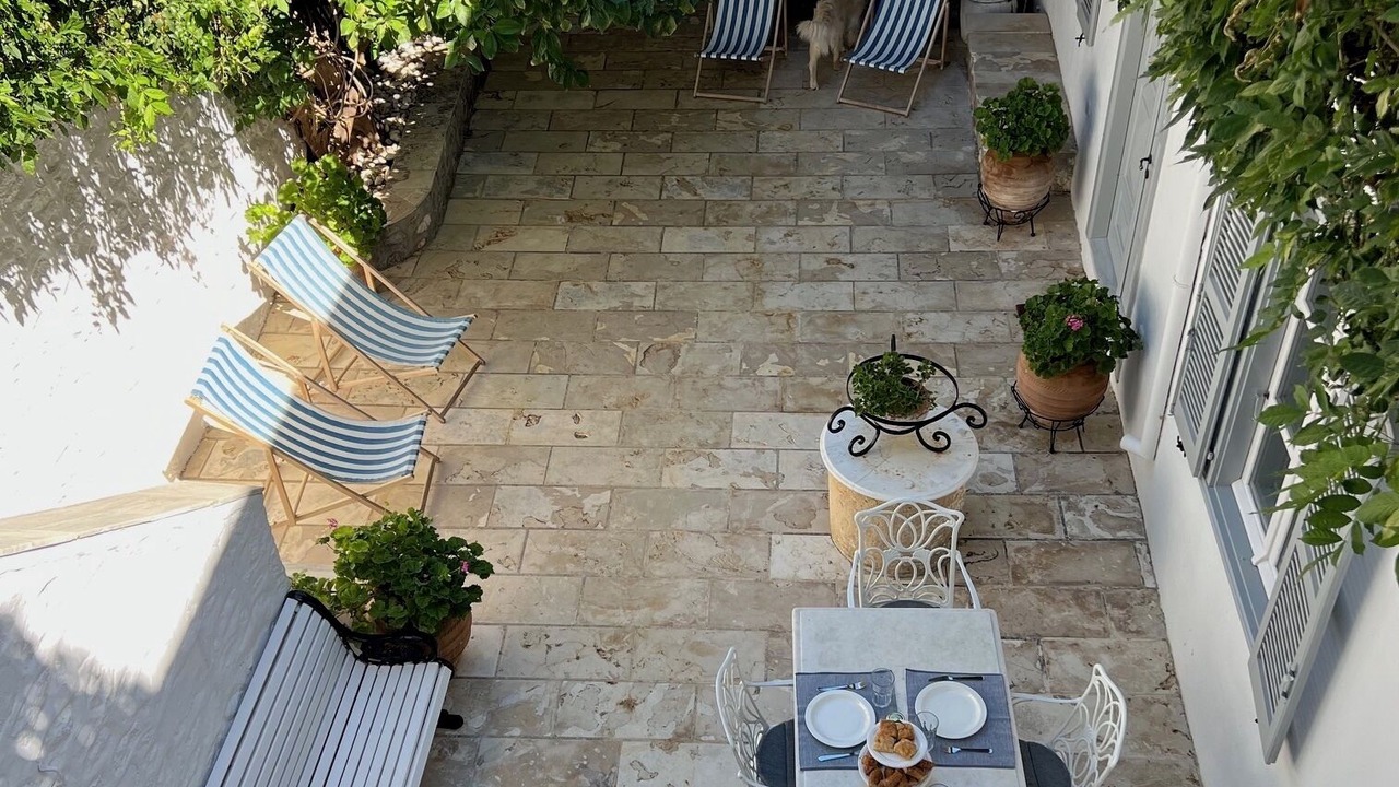 Photo of Outdoor in idhra