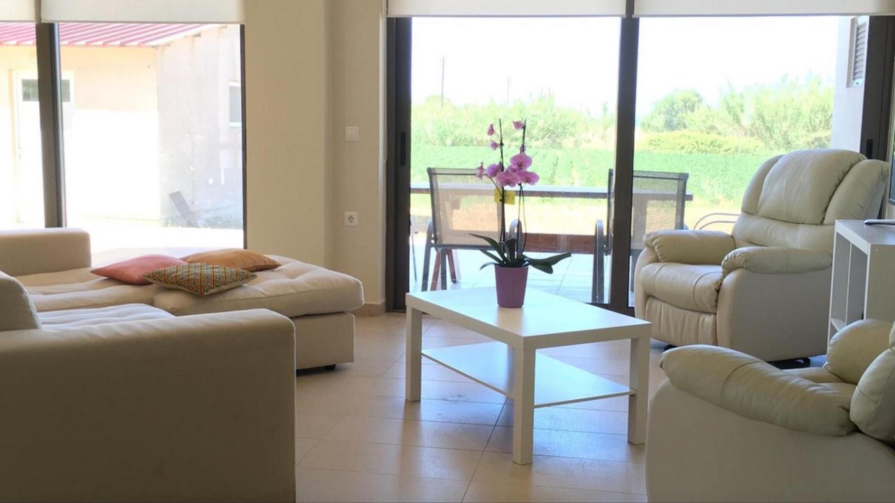 Photo of Bedroom in Pyrgos Psilonerou