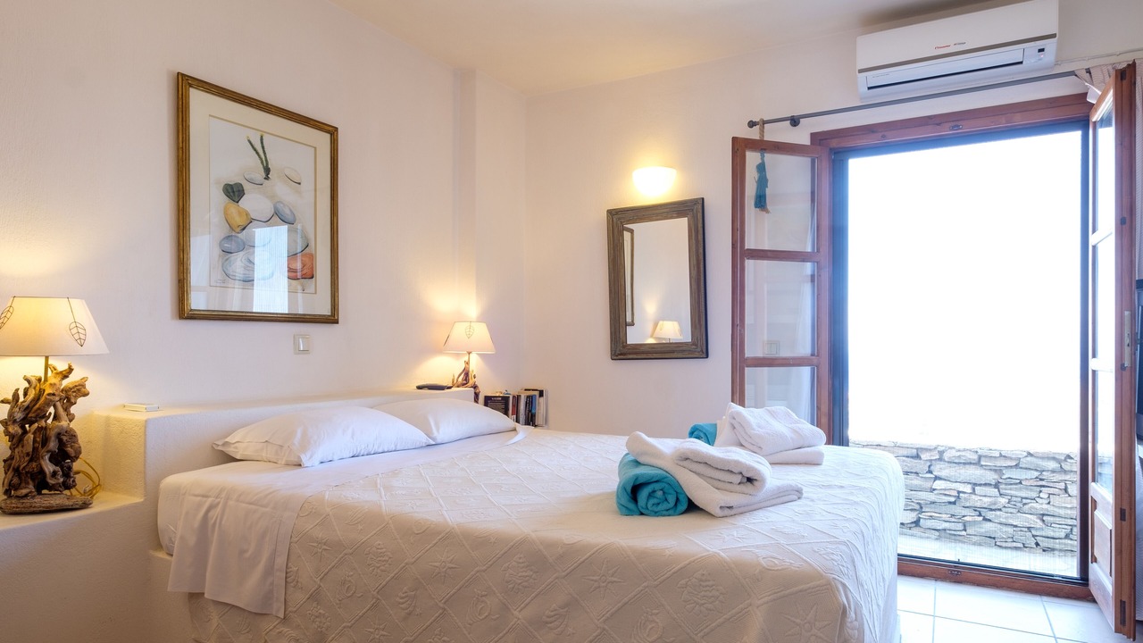 Photo of Bedroom in Vourkari