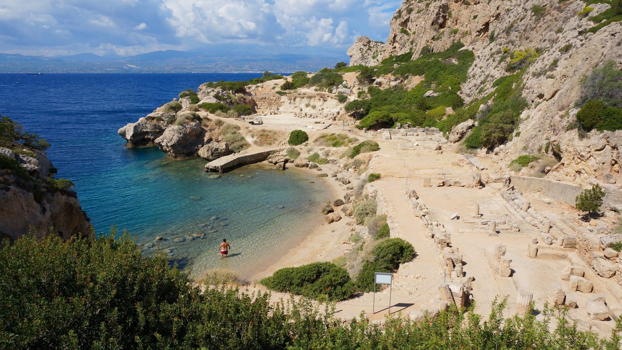 Photo of Others in Limni Vouliagmenis