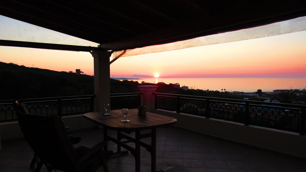 Photo of Patio Balcony in Agios Stefanos Avliotes