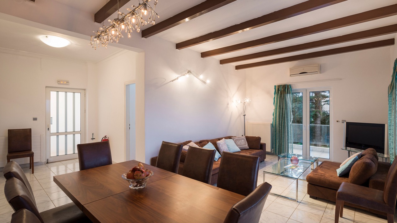 Photo of Livingroom in Kato Galatas