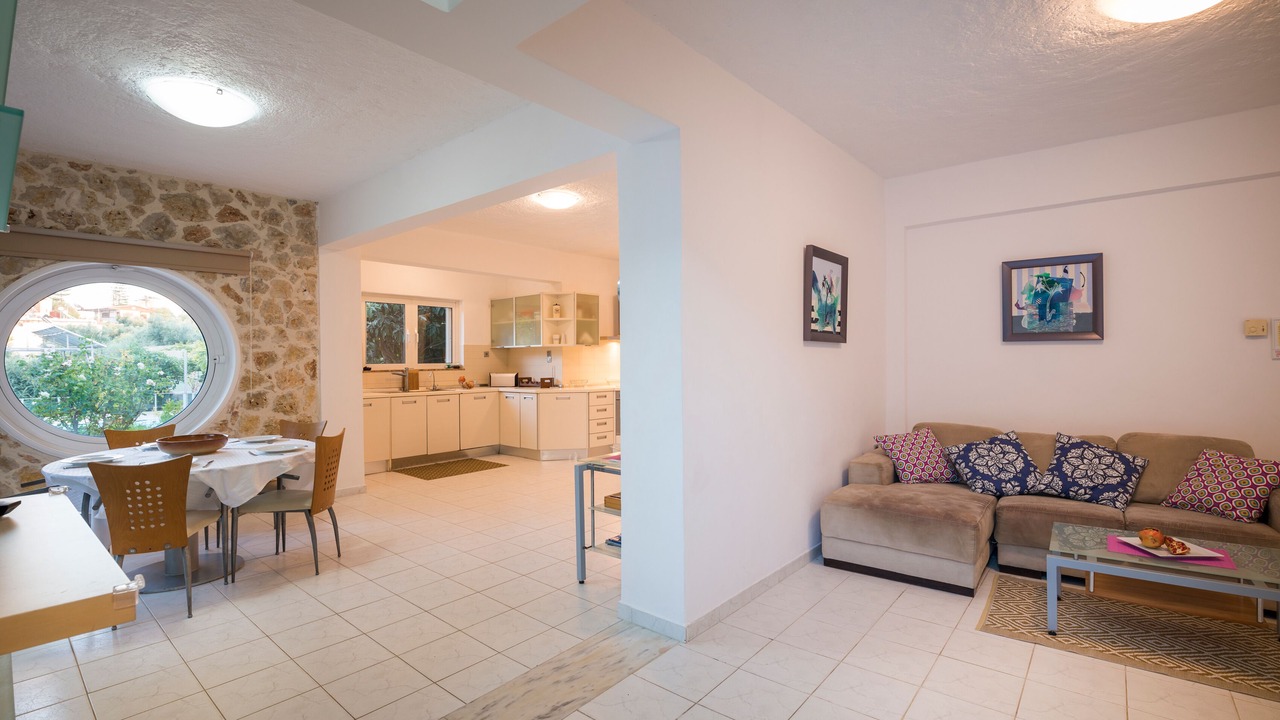 Photo of Livingroom in Kato Galatas