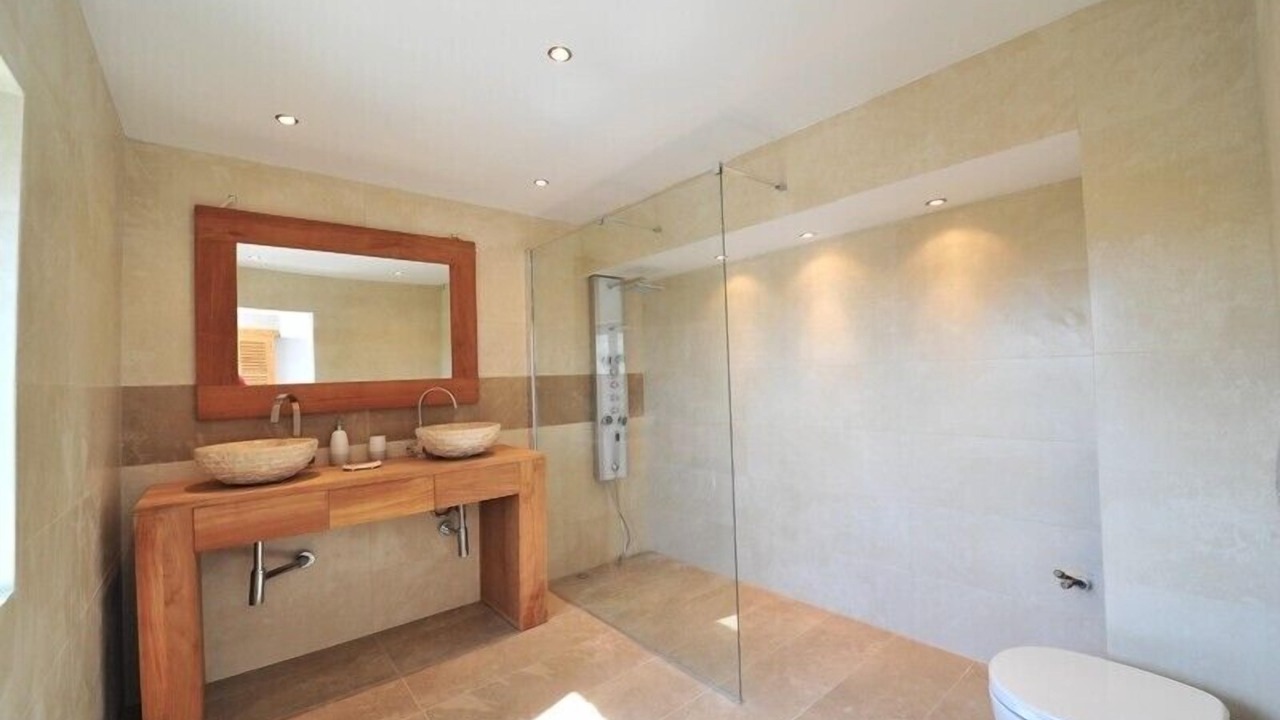 Photo of Bathroom in Agia Paraskevi