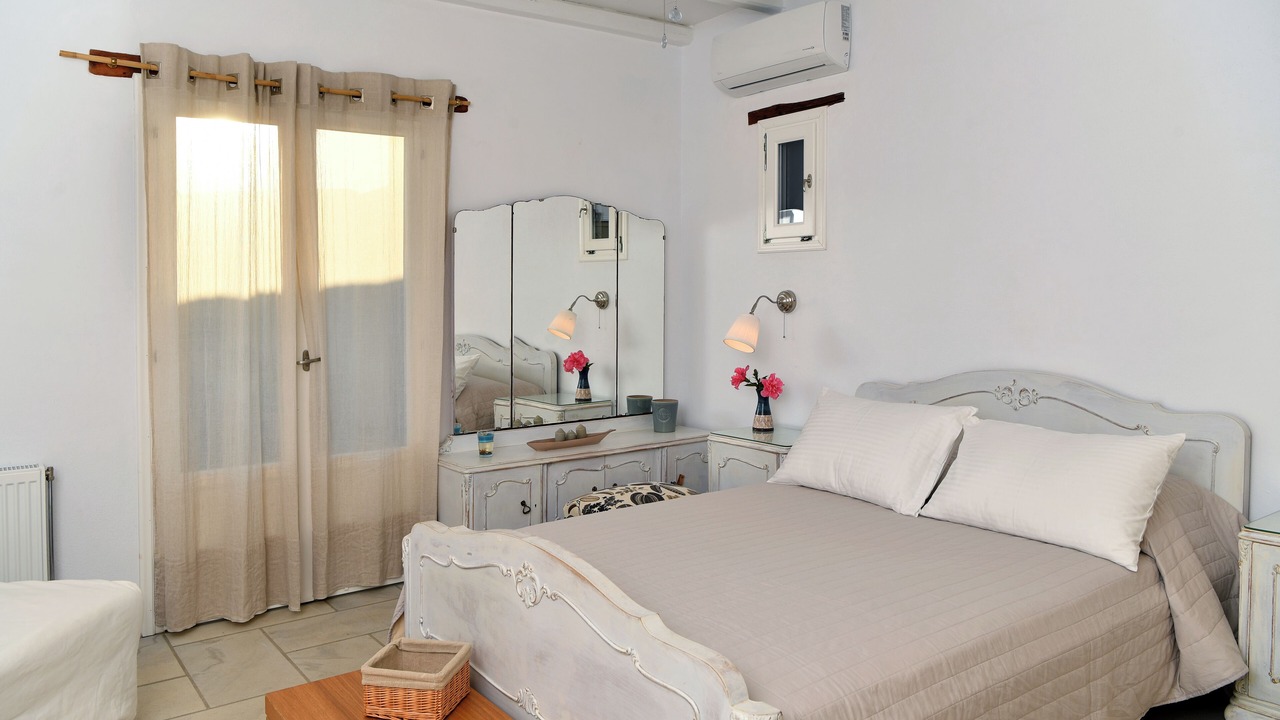Photo of Bedroom in Kampos