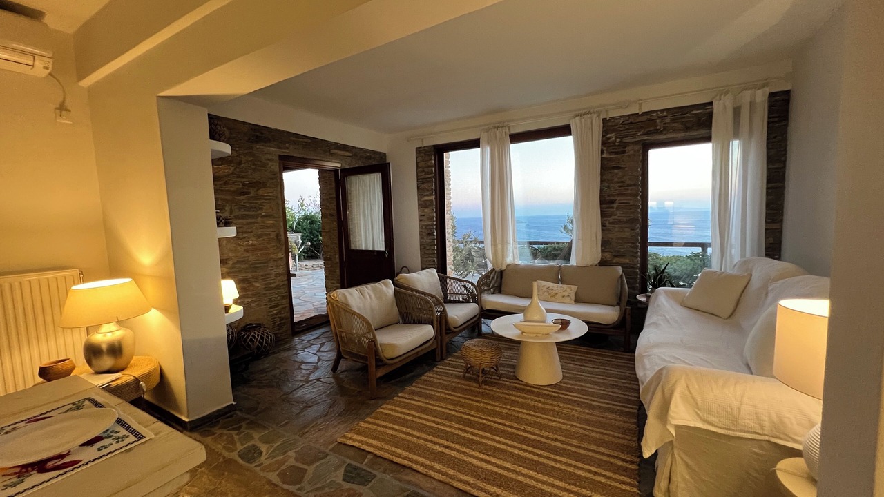 Photo of Livingroom in Gavrio