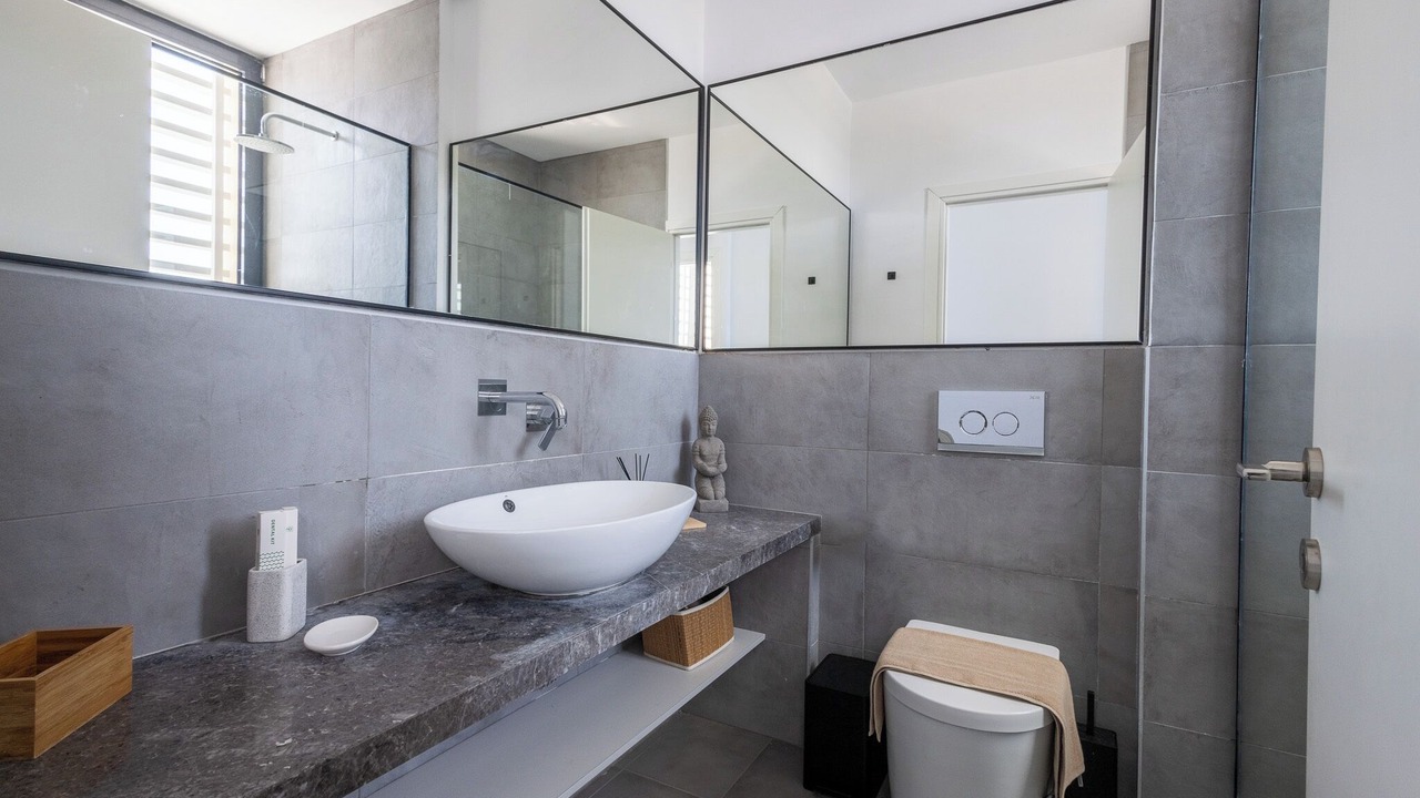 Photo of Bathroom in Kamiros