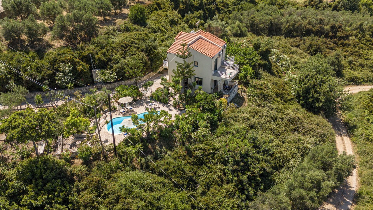 Photo of Outdoor in Exopoli